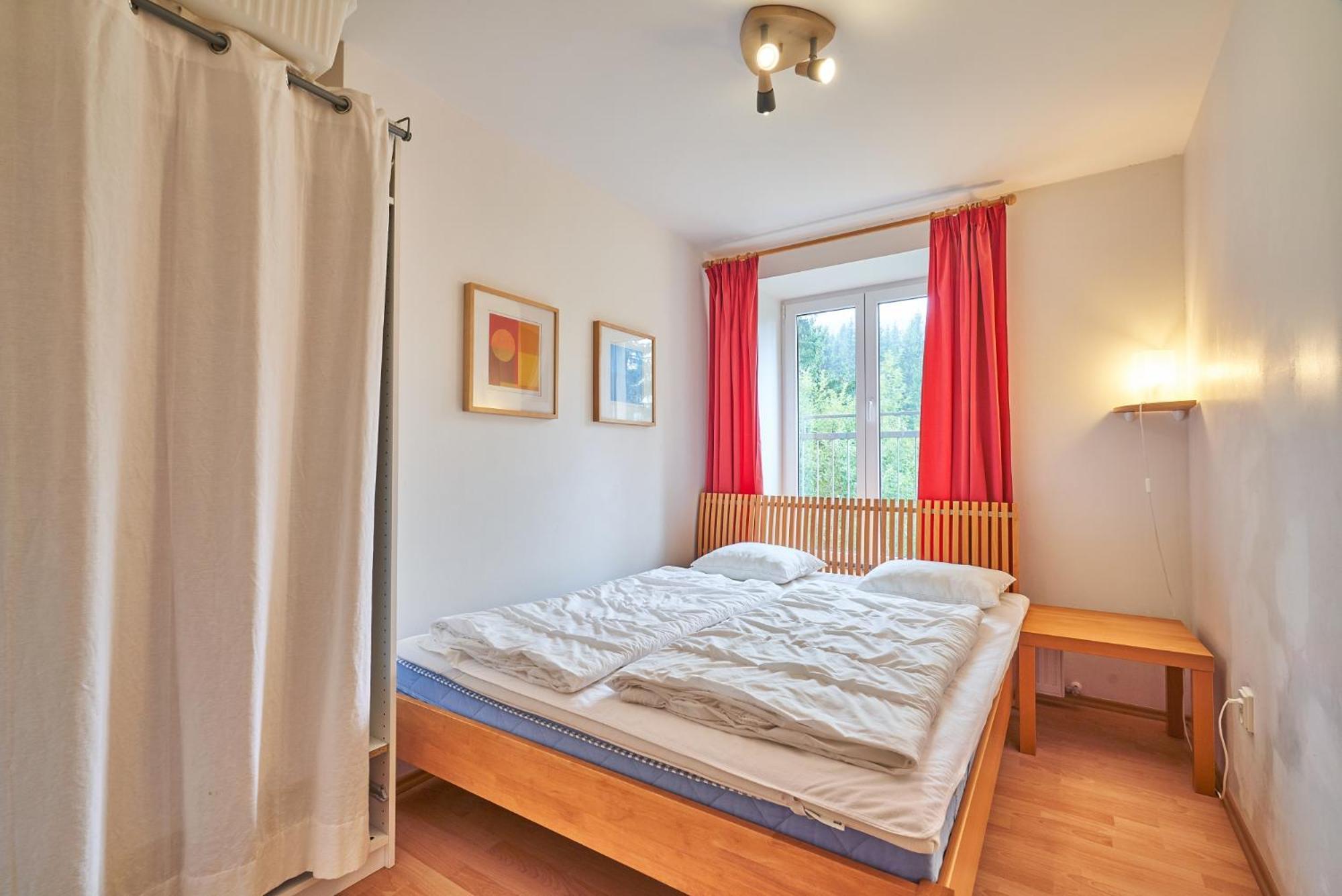 Poustevnik Apartments Pec pod Snezkou Rum bild